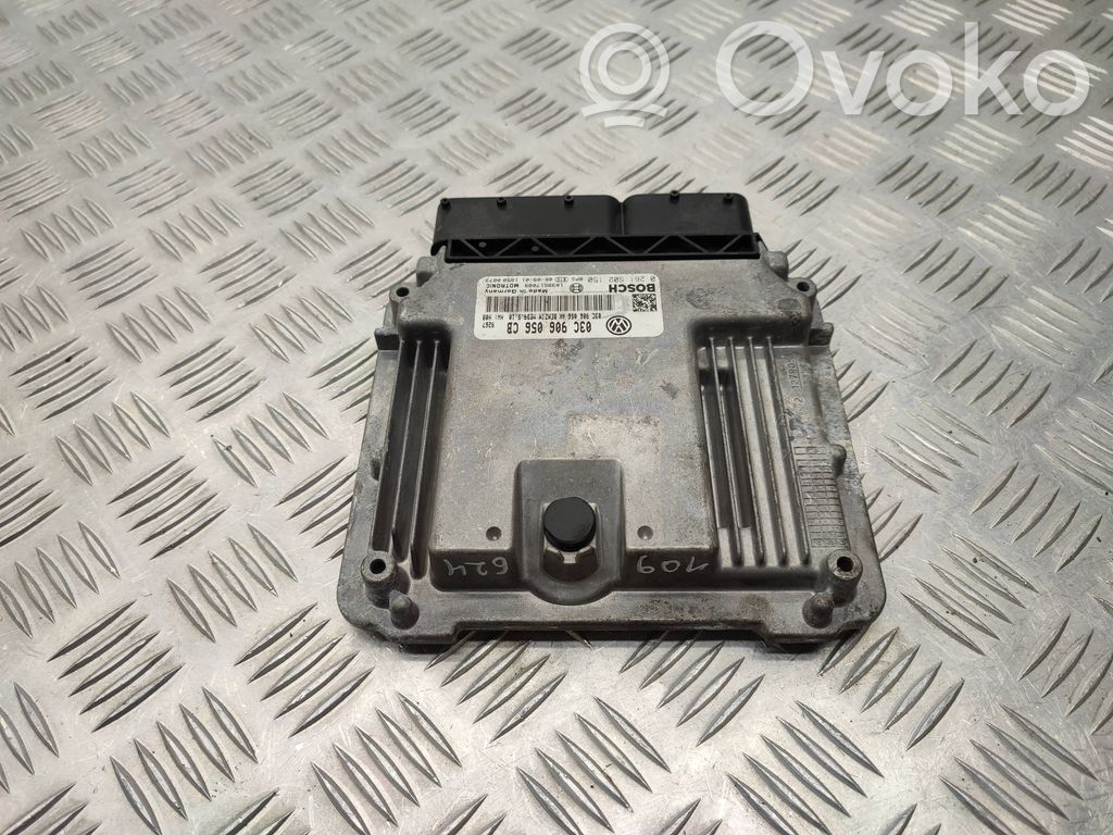 Volkswagen Golf V Engine control unit/module 