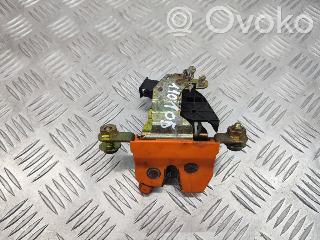 Skoda Octavia Mk1 (1U) Spyna galinio dangčio 