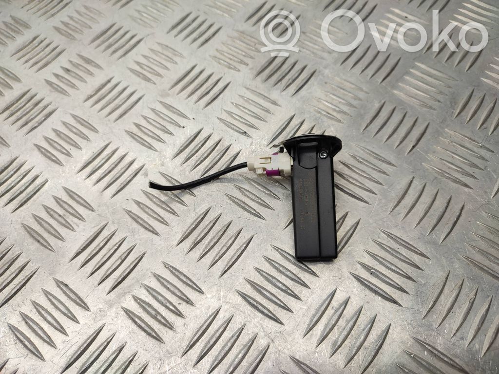 Mercedes-Benz Vito Viano W447 Amplificatore antenna 