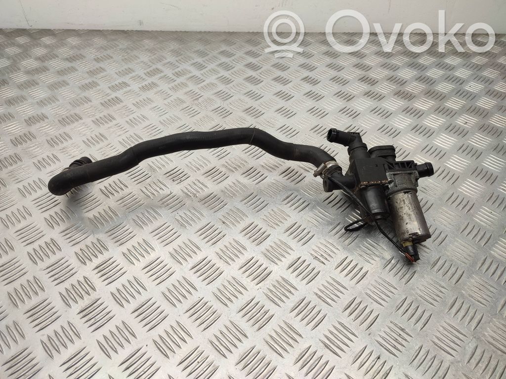 BMW 3 E90 E91 Apsildes radiatora vārsts (-i) 