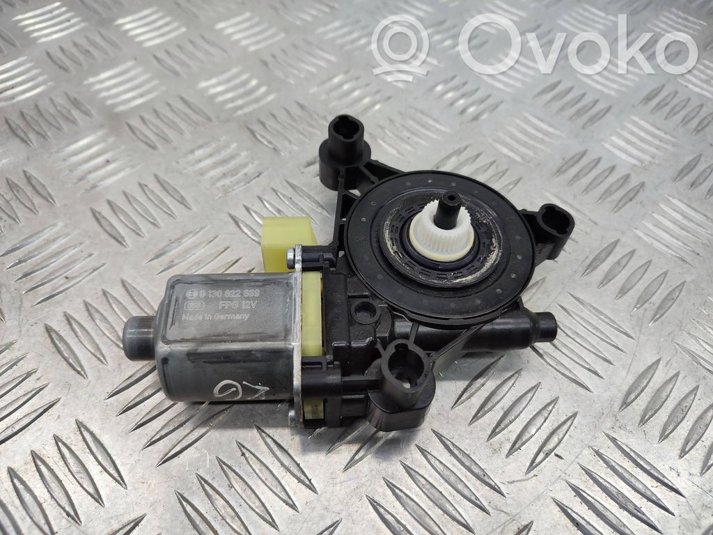 Audi A4 S4 B9 Silniczek podnoszenia szyby drzwi tylnych 