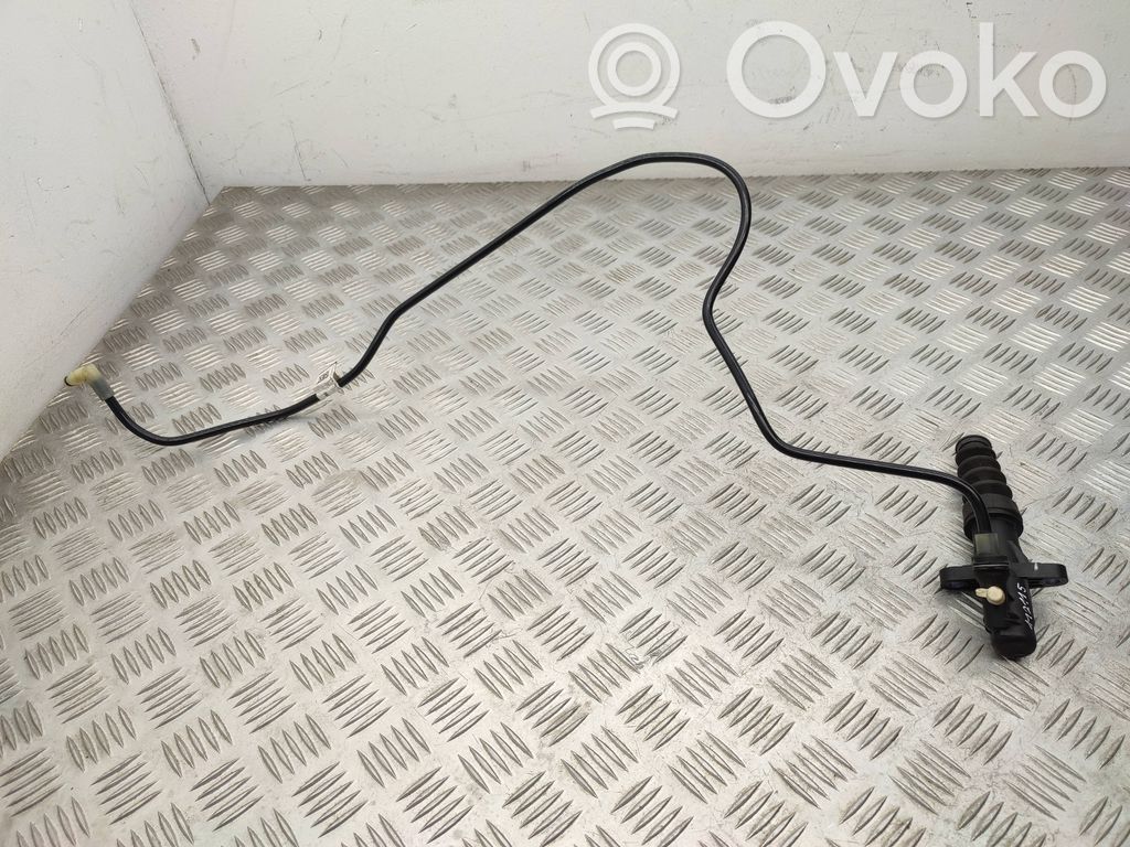 Opel Combo E Darba sajūga cilindrs 