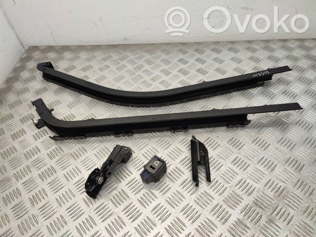 Opel Combo E Szyna górna prowadnicy drzwi bocznych / przesuwnych 