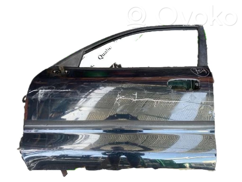 Mitsubishi Carisma Front door 