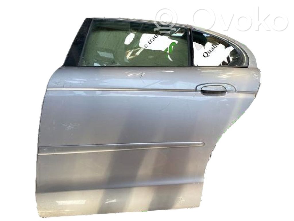 Jaguar S-Type Aizmugurējās durvis 