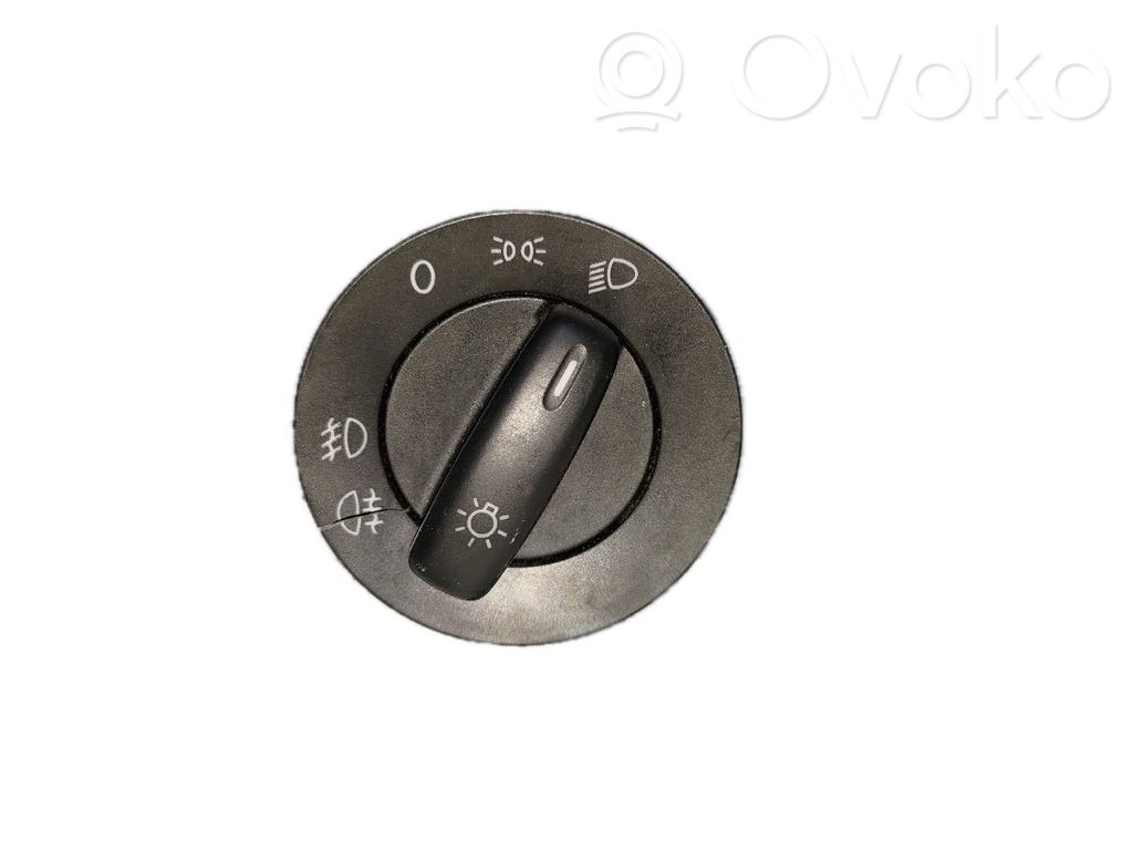 Interruptor de luz   1K09414318D