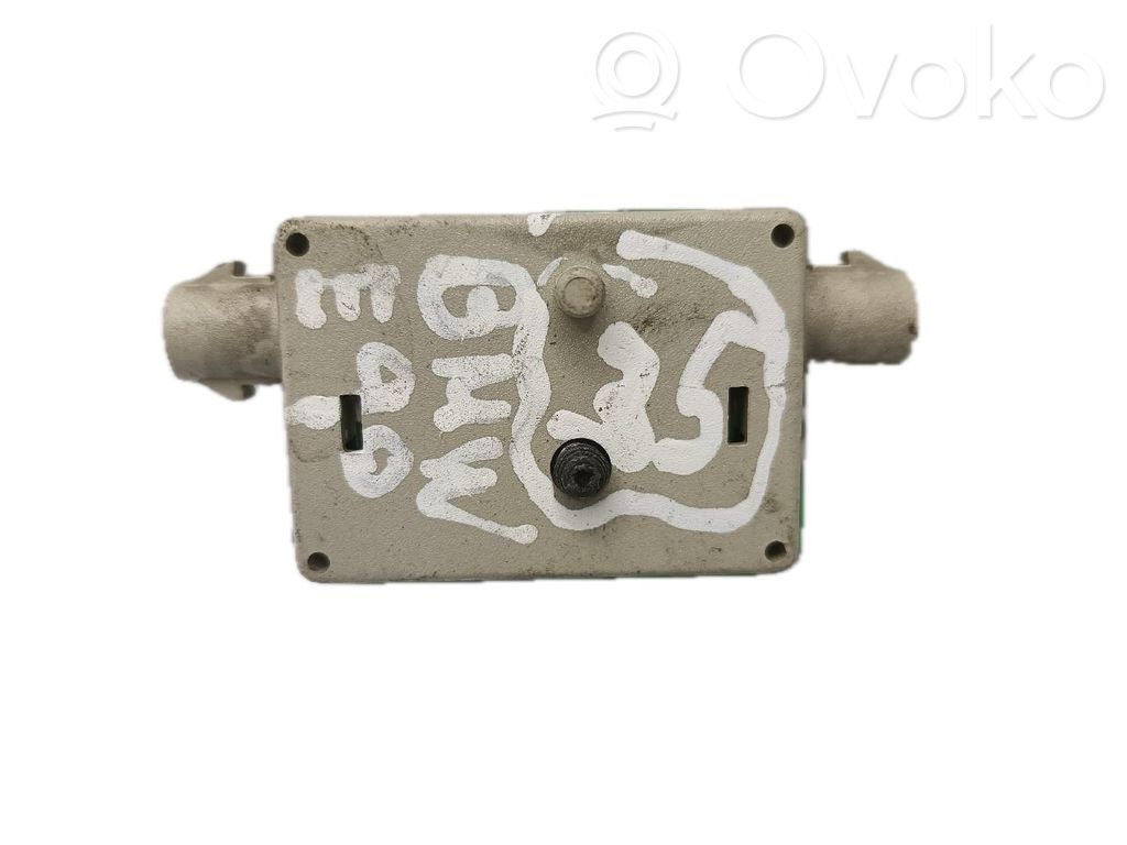 Antenos stiprintuvas   699009005
