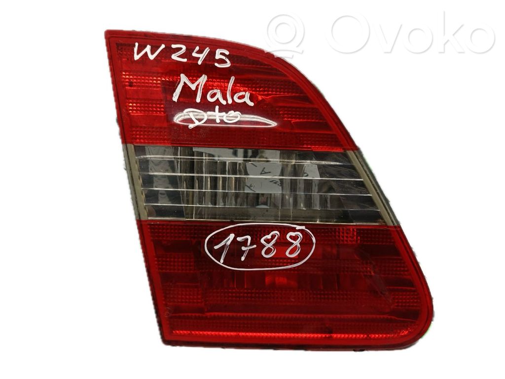 Mercedes-Benz B W245 Lampy tylnej klapy bagażnika 