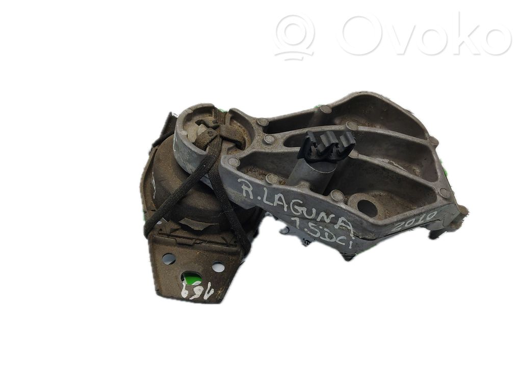 Engine mount bracket   11210000R