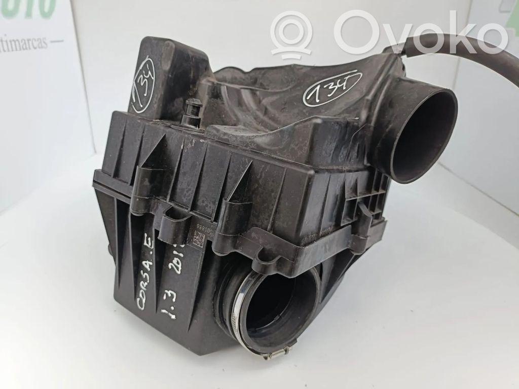 Air filter box