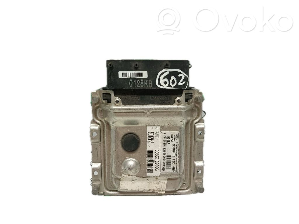 Unidad de control/módulo del motor   391032B095,391122B095