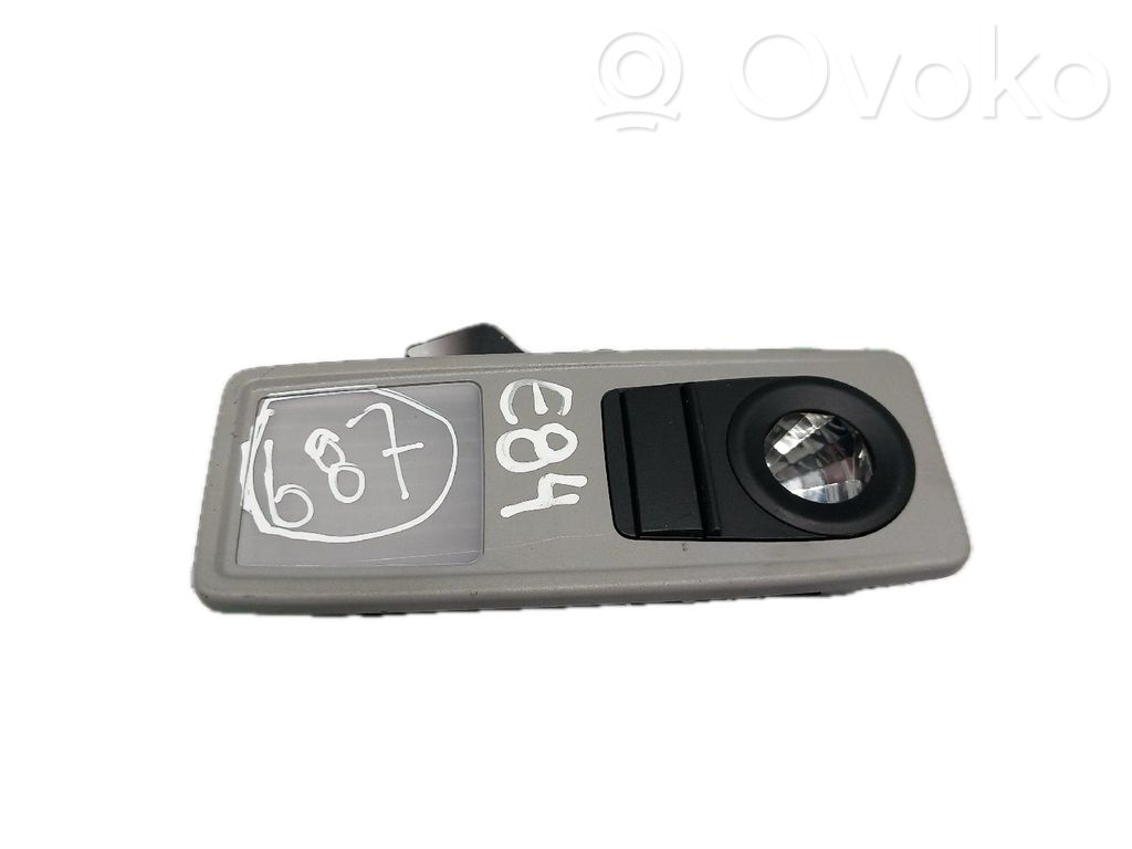 BMW X1 E84 Consola de luz del techo 