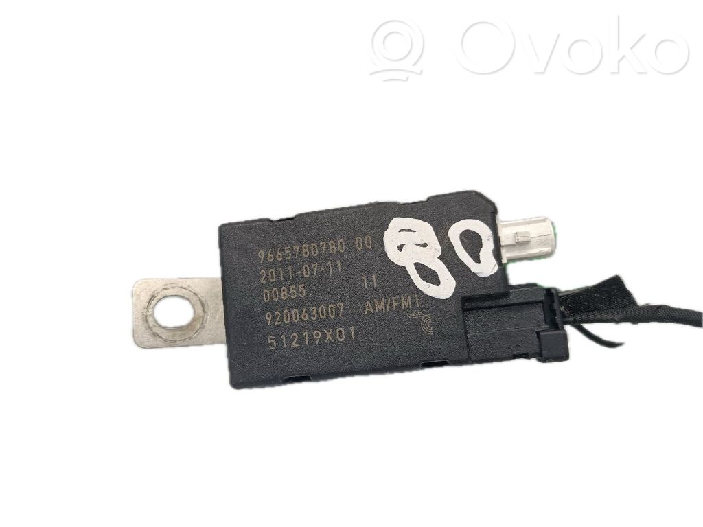 Antenos stiprintuvas   9665780780