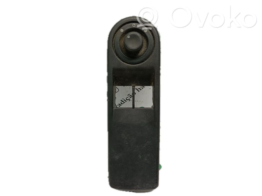 Wing mirror switch   1135204X