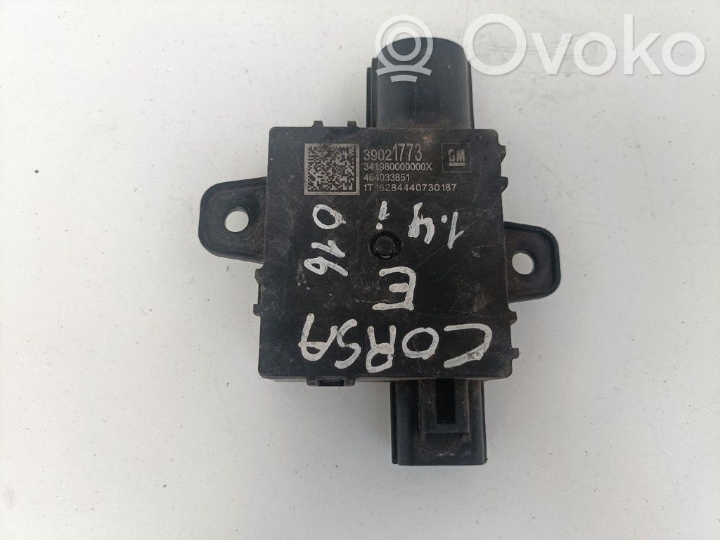 Opel Corsa E Heater blower fan relay 
