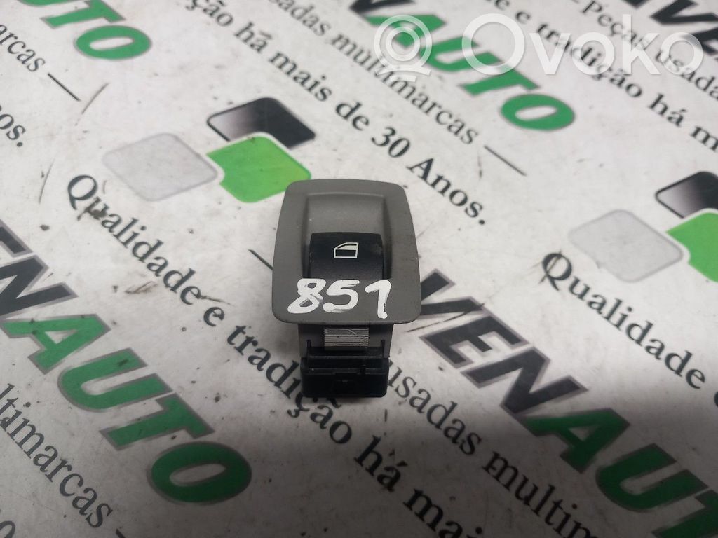 Electric window control switch   FRENTEDIREITO,15939902,6945875