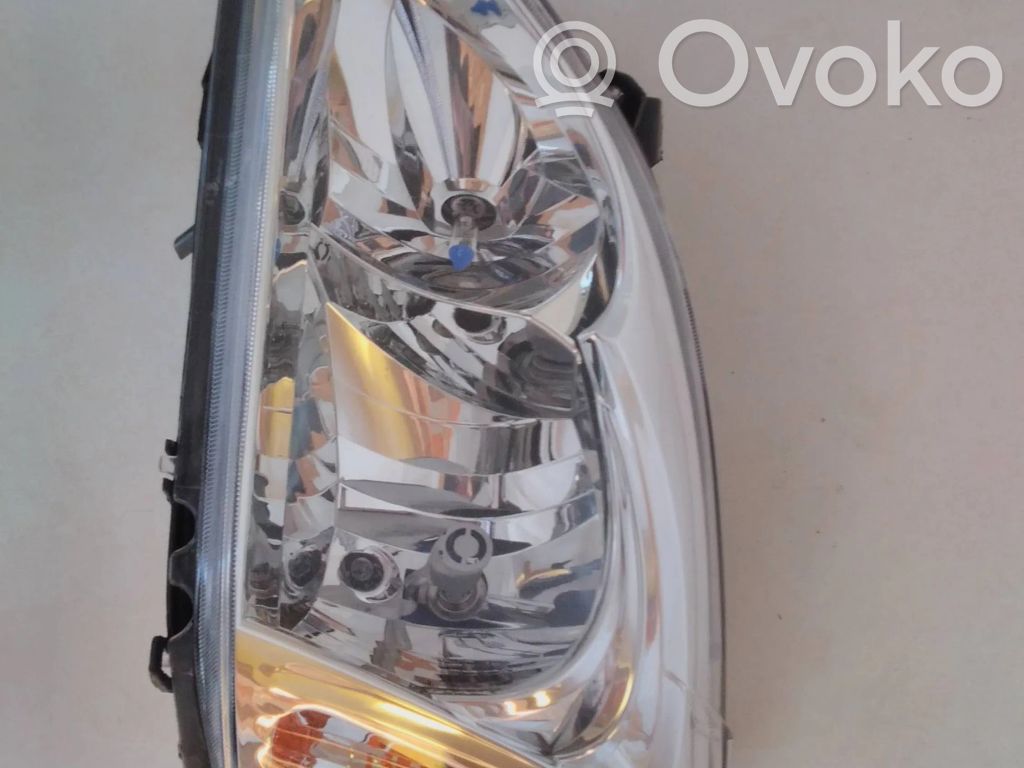 Toyota Corolla E110 Headlight/headlamp 