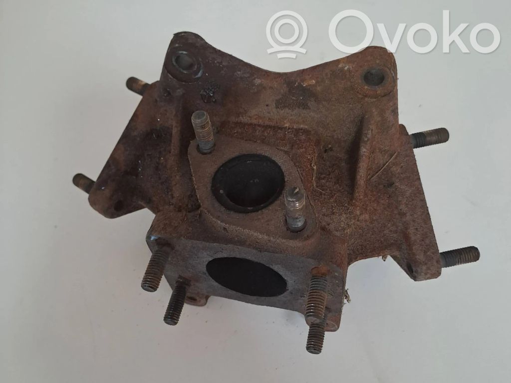 Audi A6 S6 C5 4B Išmetimo kolektoriaus kita detalė (-ės) 