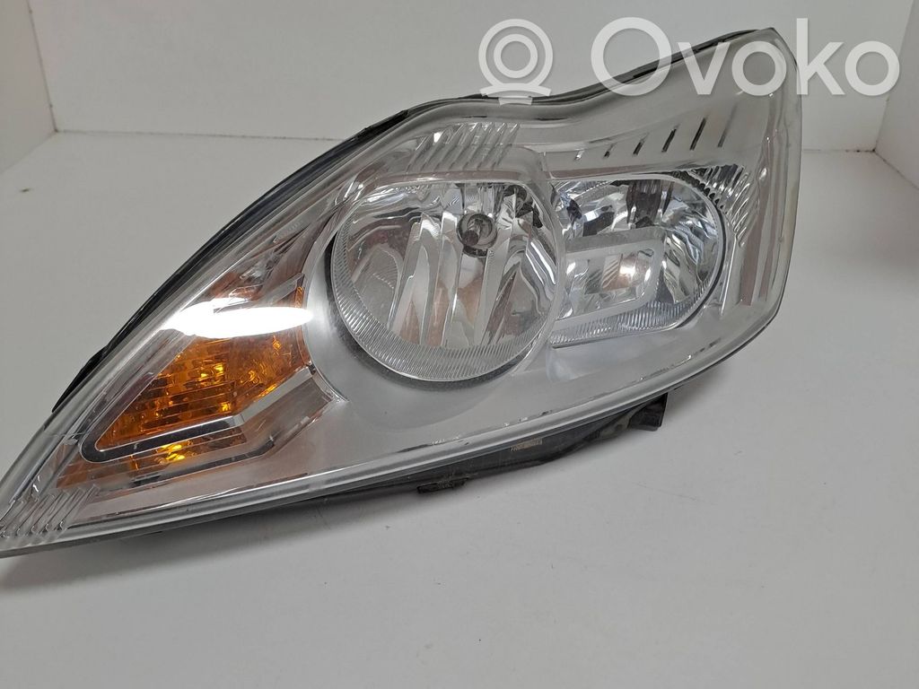 Ford Focus Priekinis žibintas 