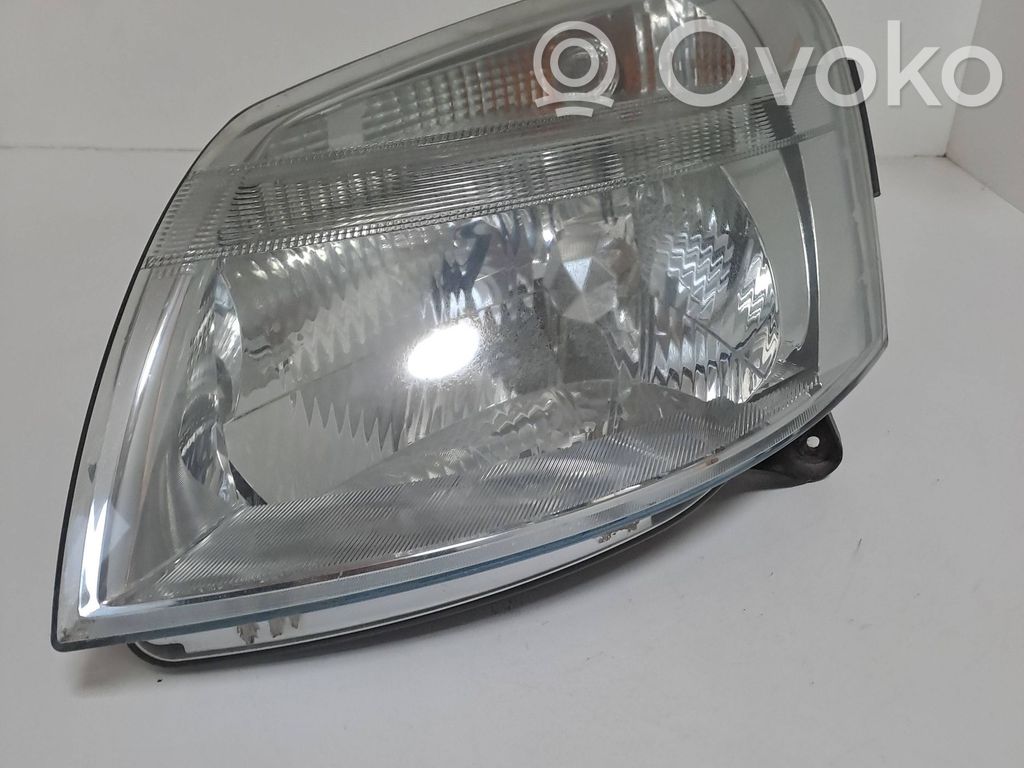 Citroen Berlingo Scheinwerfer 
