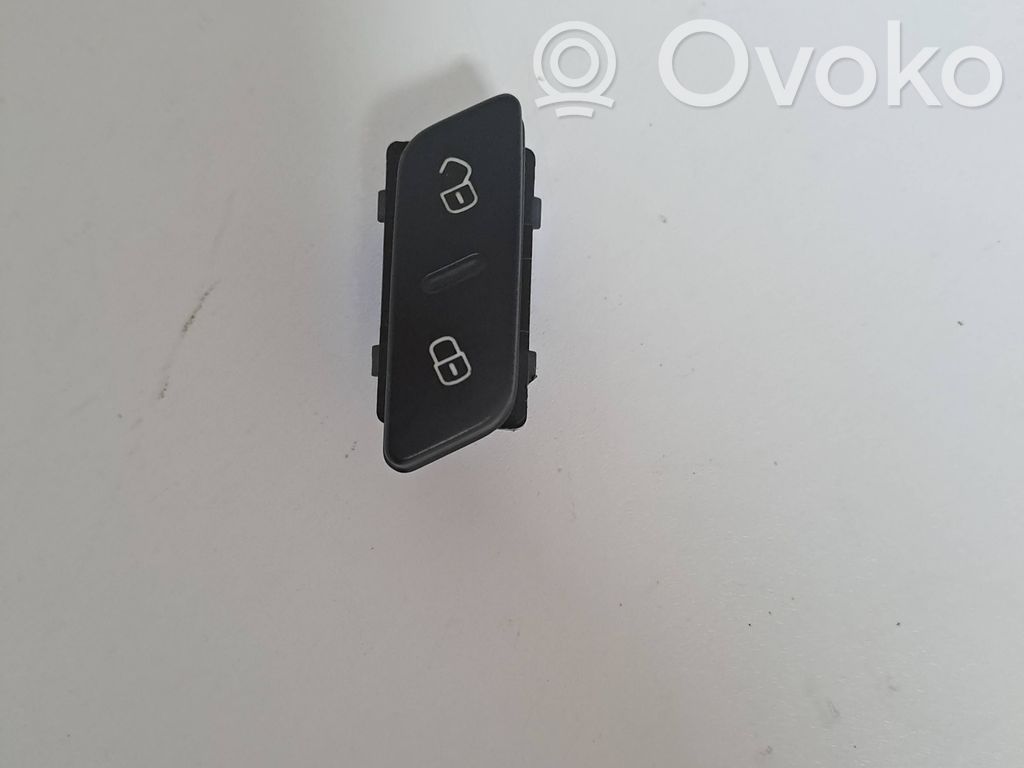 Volkswagen PASSAT B7 Central locking switch button 