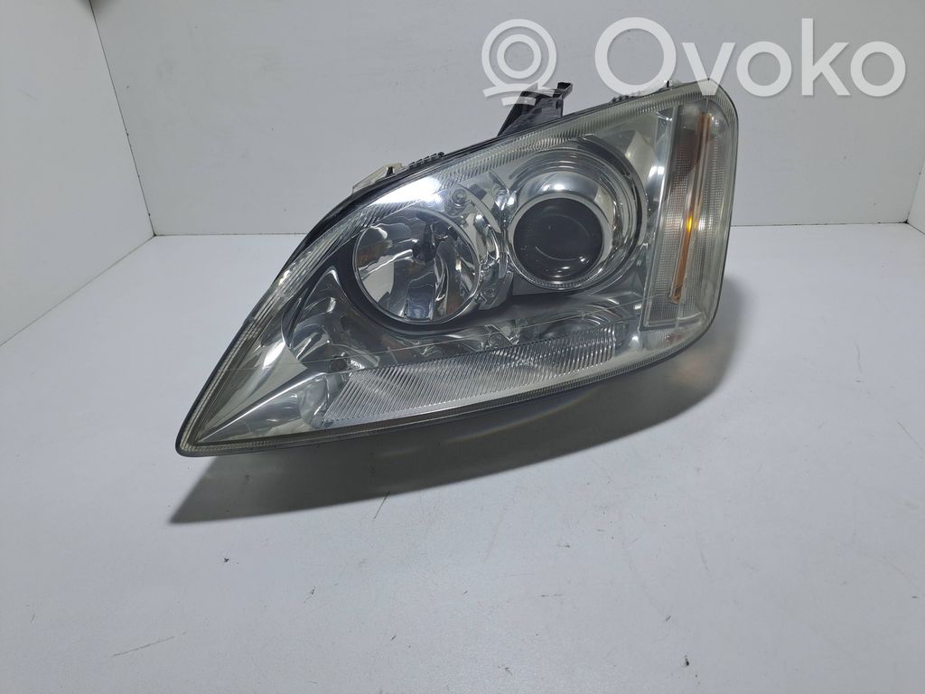 Ford Focus C-MAX Headlight/headlamp 