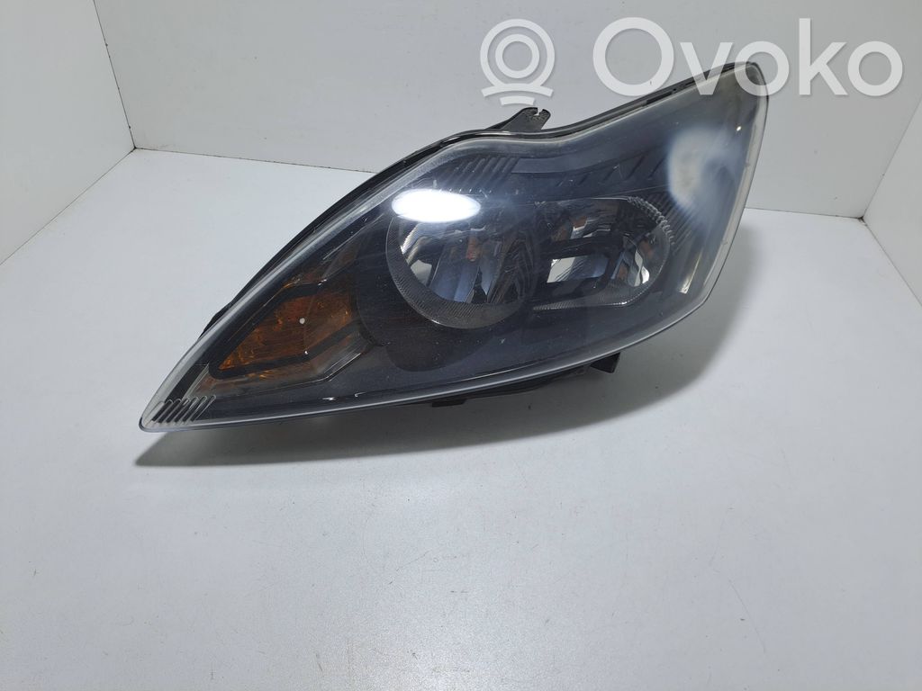 Ford Focus Headlight/headlamp 
