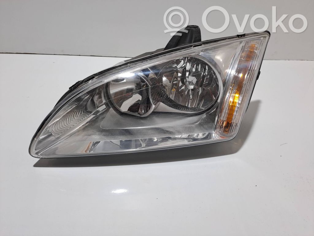Ford Focus Scheinwerfer 