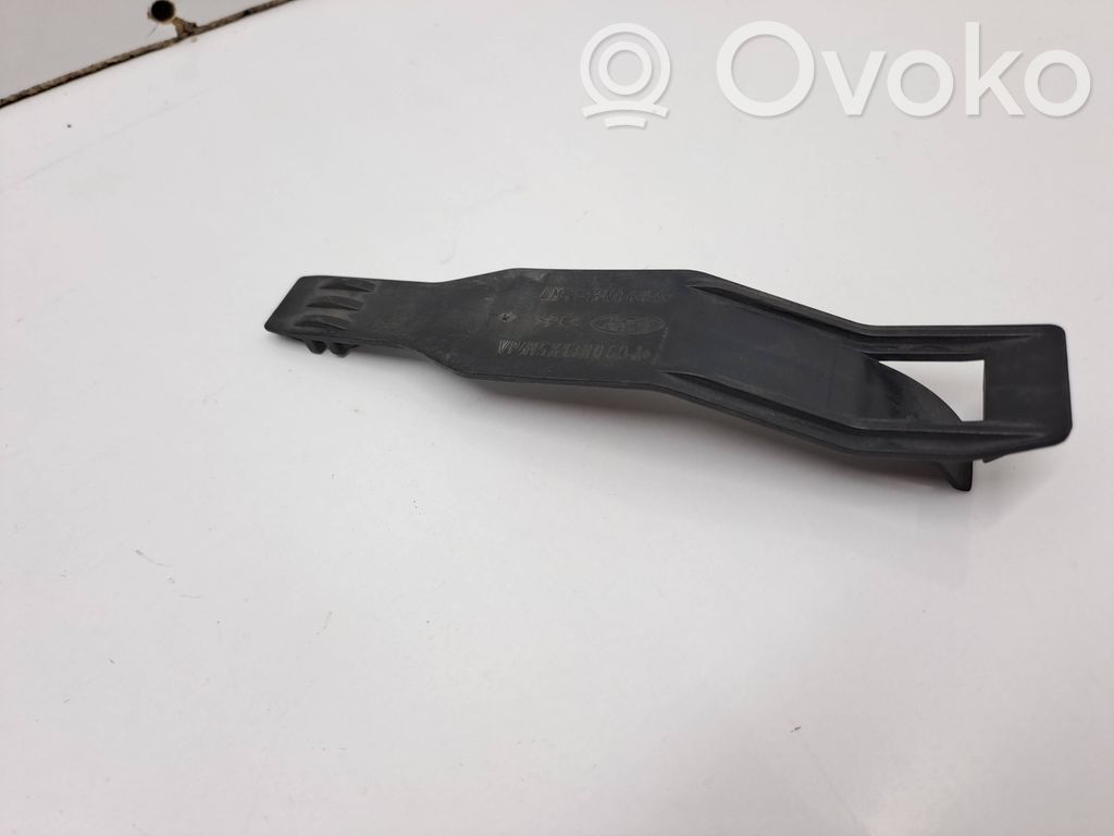 Ford Focus Headlight/headlamp mounting bracket 