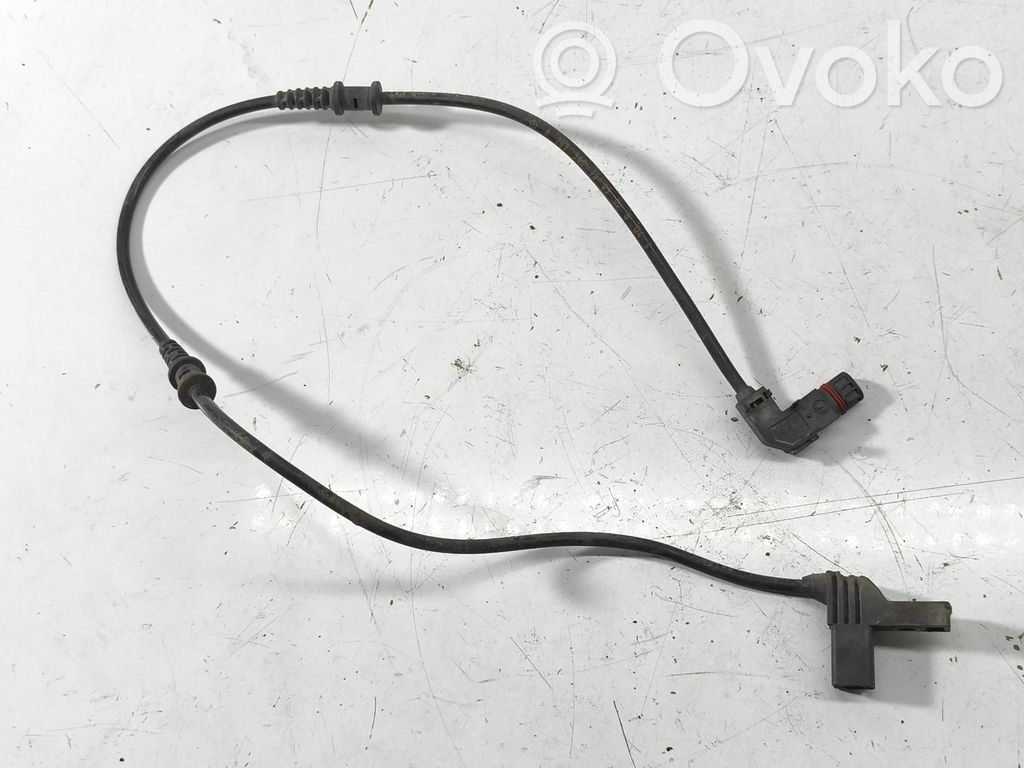 Mercedes-Benz C W203 Czujnik prędkości obrotowej koła ABS 