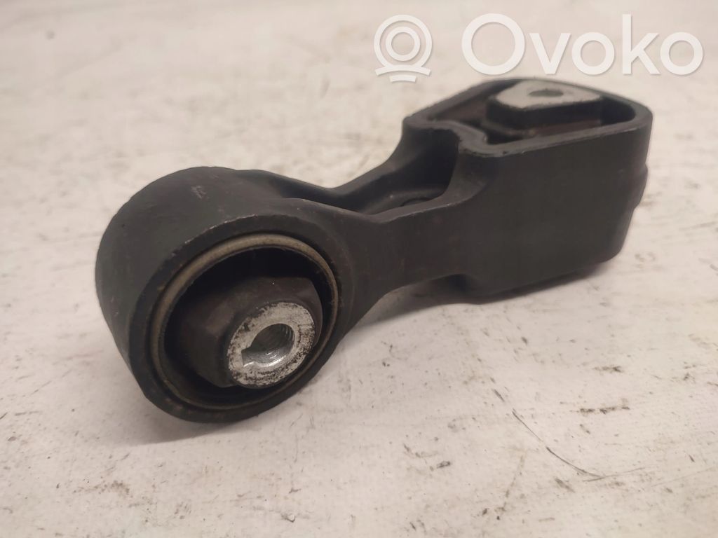 Engine mounting bracket