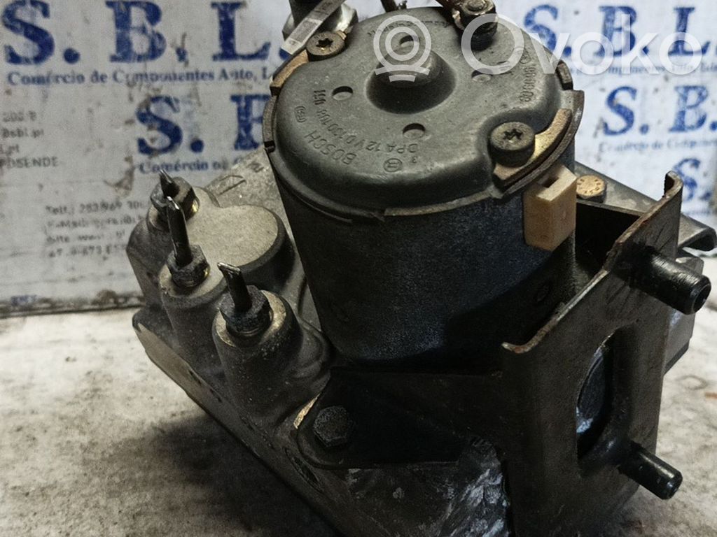 BMW 5 E39 ABS Pump 