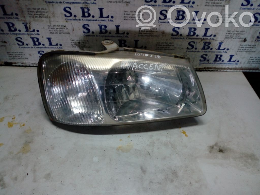 Hyundai Accent Headlight/headlamp 