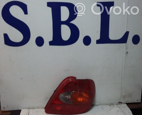 Toyota Avensis Verso Tailgate rear/tail lights 