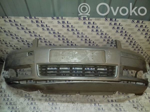 Audi A8 S8 D3 4E Priekinis bamperis 