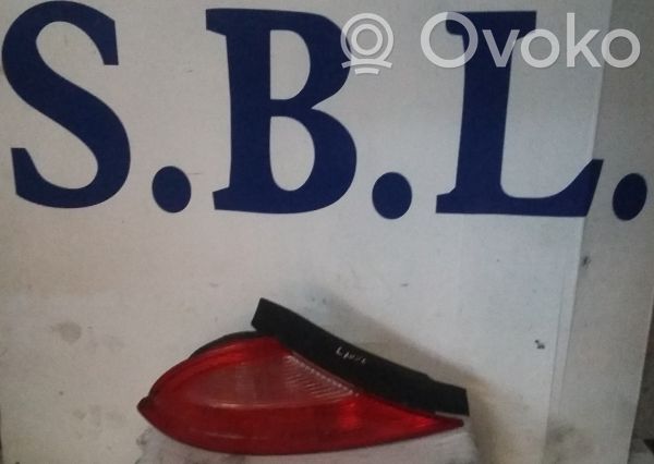Lancia Y 840 Aizmugurējais lukturis pārsegā 