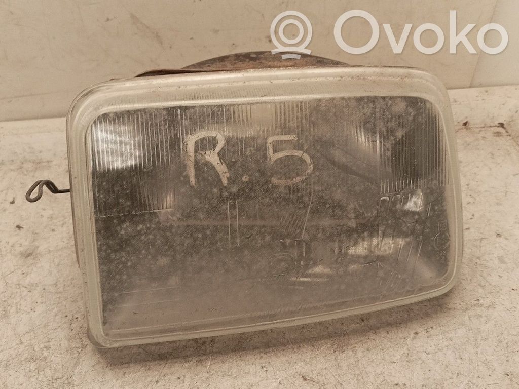 Headlight/headlamp   FASE