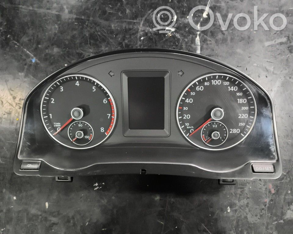 Volkswagen Scirocco Speedometer (instrument cluster) 