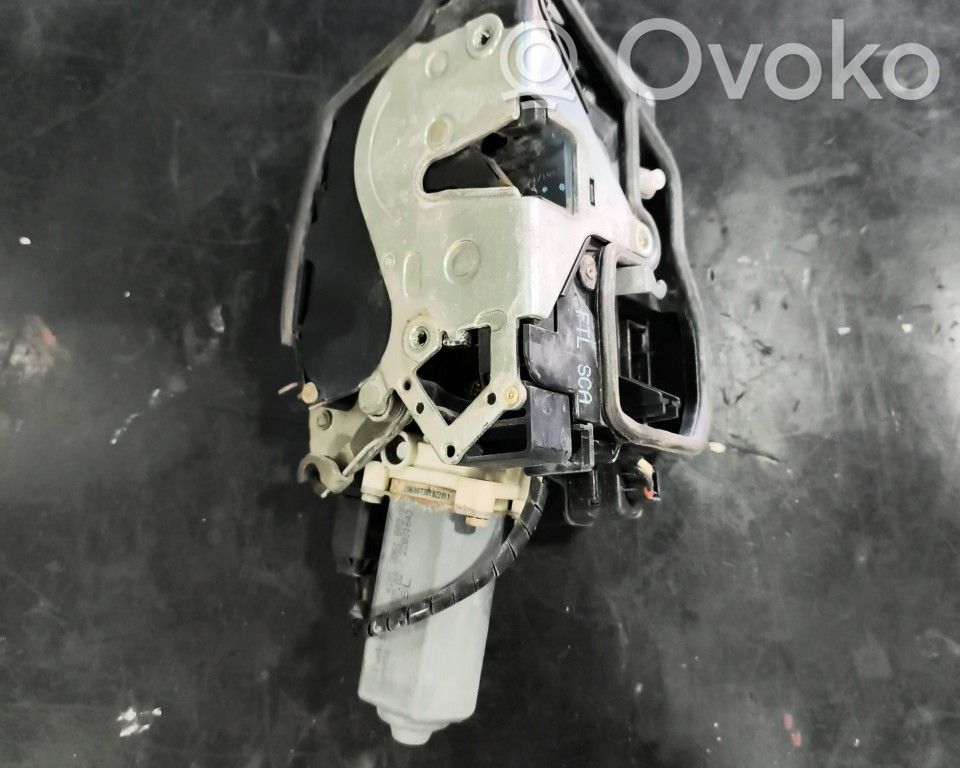 BMW 7 E65 E66 Coupe door lock (next to the handle) 