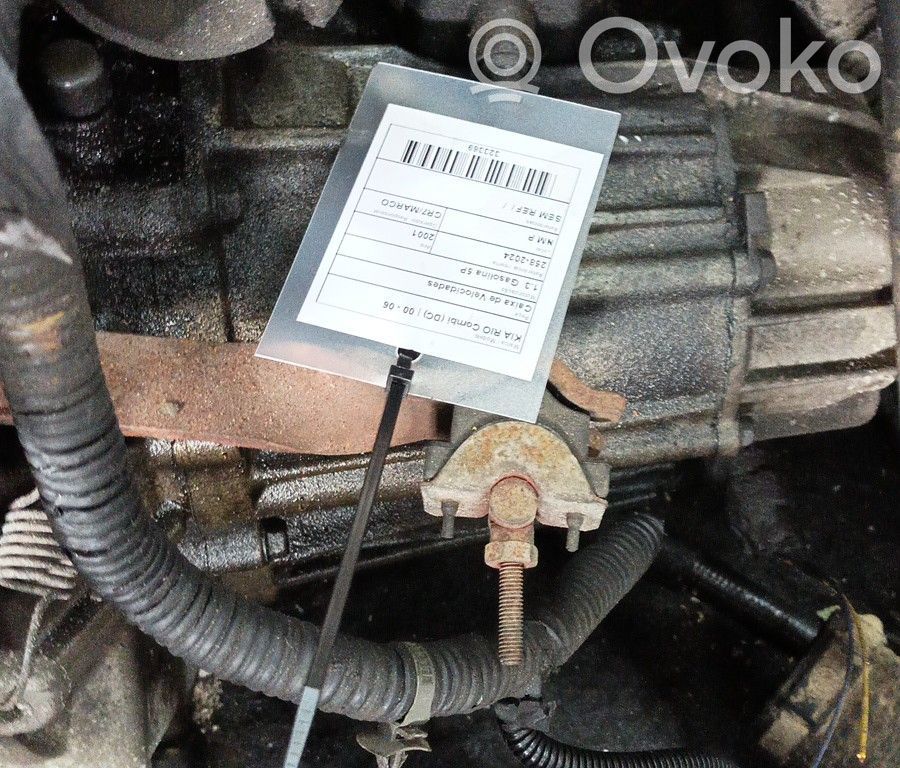 KIA Rio Cutie viteze manuală cu 5 trepte 
