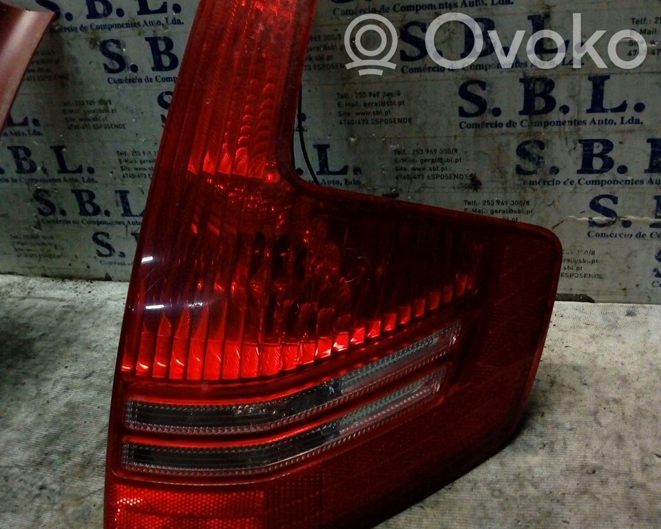 Rear/tail lights