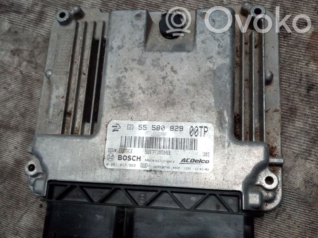 Opel Corsa D Unidad de control/módulo del motor 