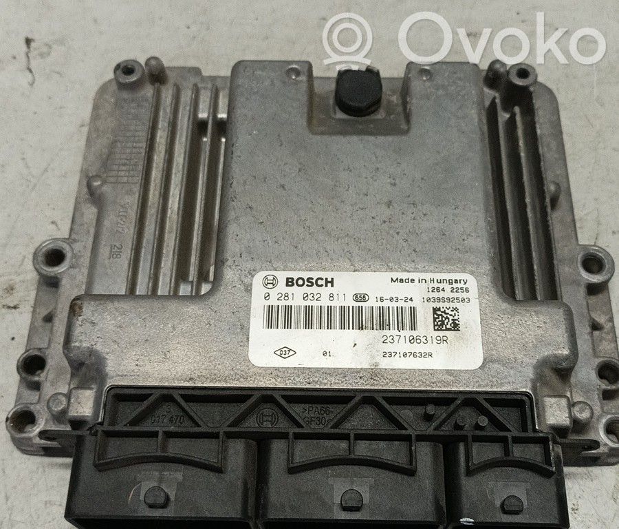 Unidad de control/módulo del motor   0281032811,237106319R,FILIPE