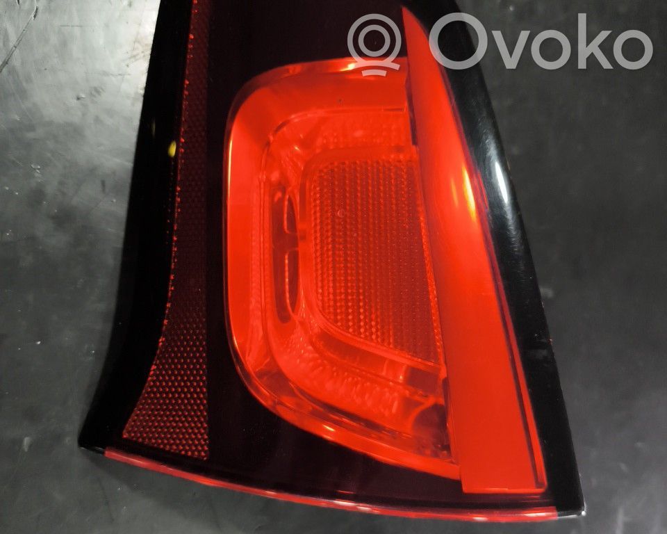 Aizmugurējais lukturis pārsegā   9685225480,FILIPE