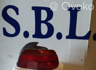 BMW 5 E39 Galinis žibintas kėbule 