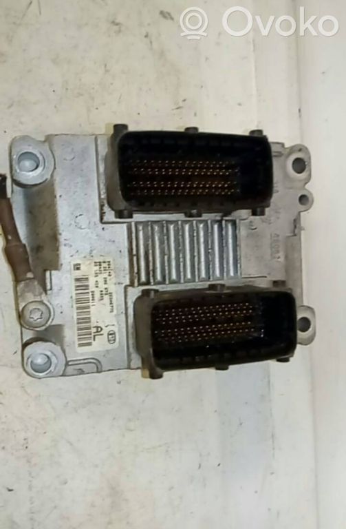 Opel Corsa C Unidad de control/módulo del motor 