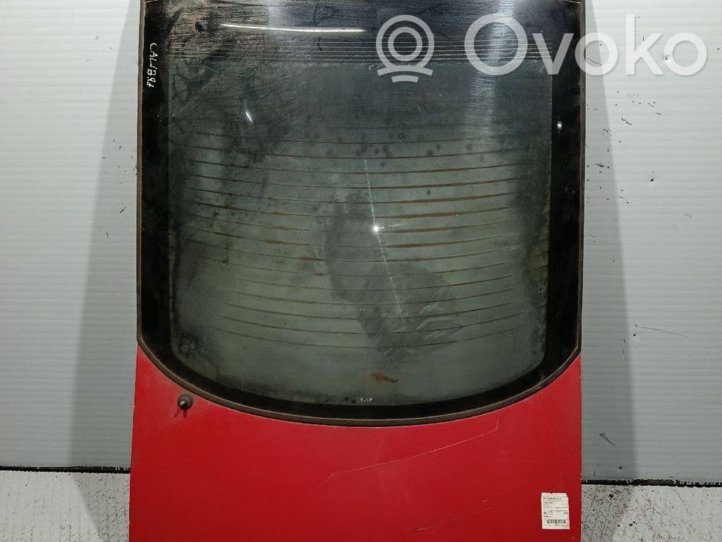 Puerta del maletero/compartimento de carga   VERMELHA