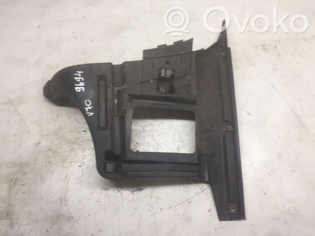 Volvo V70 Front bumper mounting bracket 