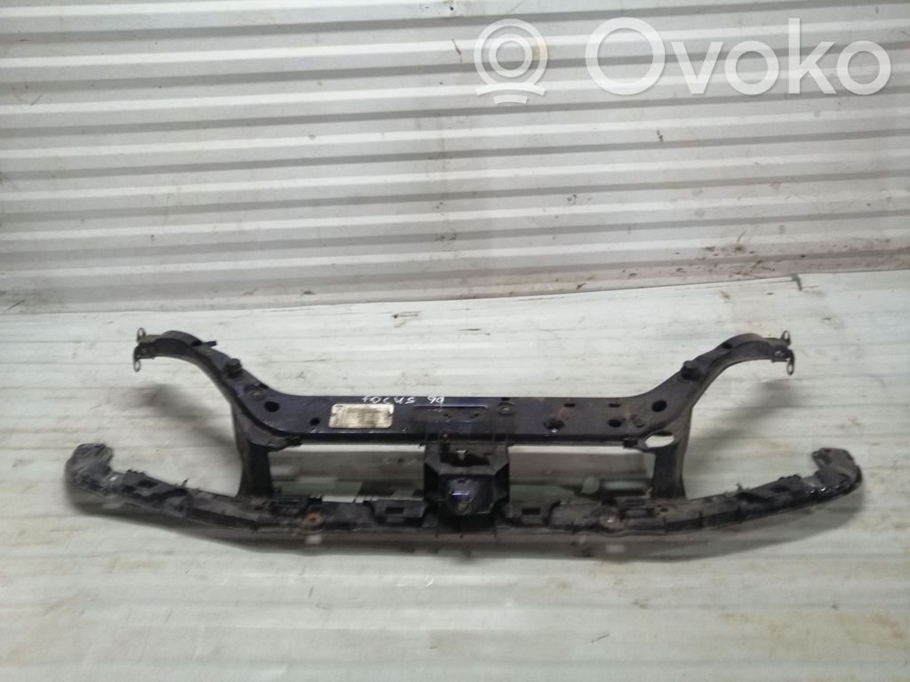 Radiatoru panelis   1B86355