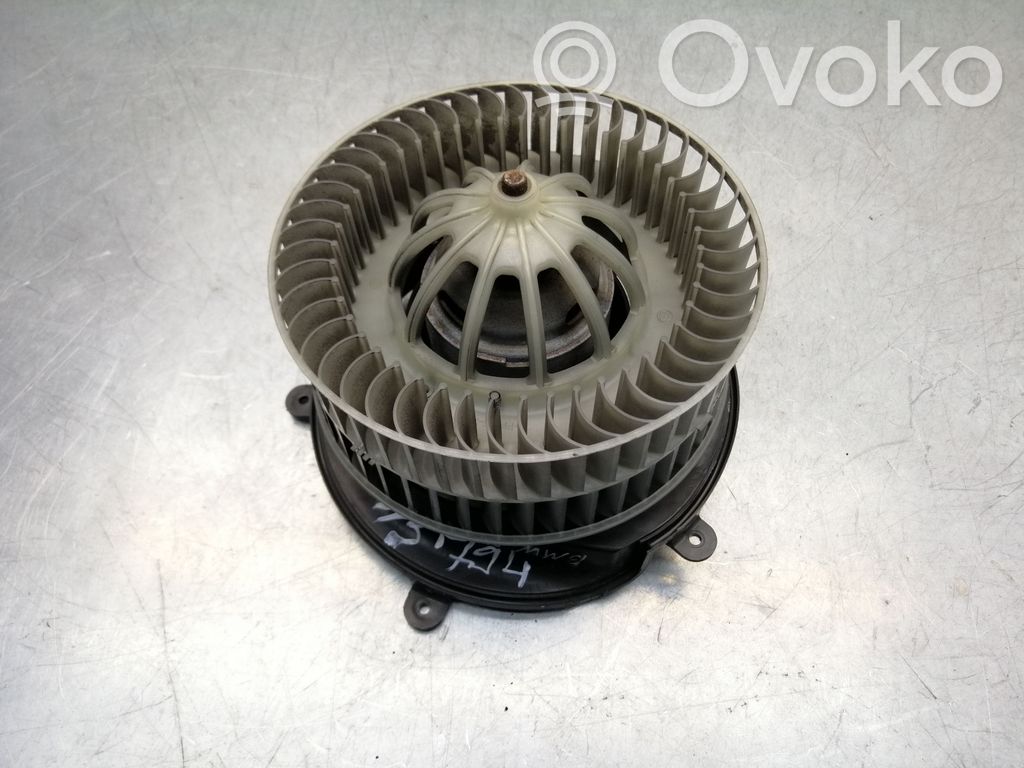 BMW 7 E65 E66 Heizungslüfter 